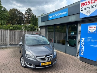 Opel Meriva COSMO 1.4I16V Trekhaak, Airco ECC, LM Velgen, Navi