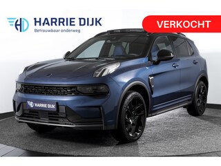 Lynk & Co 01 1.5 PHEV 261PK MY23 | Blackpakket | Donkere hemel | 360 Camera | 7.4 kWh boordlader | S/K-panodak | Adapt. Cruise | Memory | Elek. klep | LM 20" | 5475
