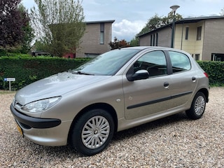 Peugeot 206 1.4 X-Design