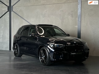 BMW X5 XDrive45e, Panodak, Trekhaak, Stoelmassage en ventilatie, H&K, Laser