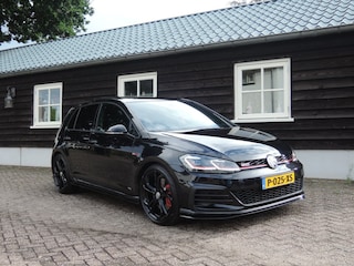 Volkswagen Golf 2.0 TSI GTI TCR Akra Pano  Dyna  Camera  Acc  Lane  Blis