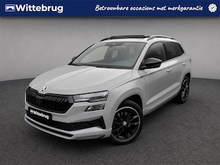 Skoda Karoq 1.5 TSI ACT 150pk Sportline DSG Automaat / Panorama schuifk dak / Led Matrix / LM 18 inch / Camera / Wegkl trekhaak