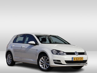 Volkswagen Golf 1.2 TSI Lounge | Stoelverwarming | Trekhaak | Clima |