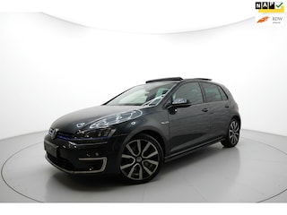 Volkswagen Golf 1.4 TSI GTE PANO PDC NAVI 204PK