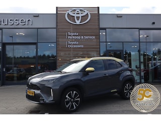 Toyota Yaris Cross 1.5 Hybrid Launch Edition 18"LMV STOEL/STUURVERWARMING LEDER BLISS KEYLESS LED EL-ACHTERKLEP HEAD-UP