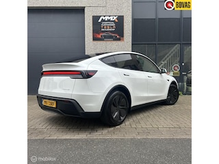 Tesla Model Y Juniper Long Range RWD