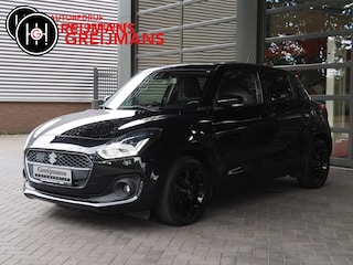 Suzuki Swift 1.0 Stijl | Navi | stoelverwarming | Adapt Cruise | Rijklaar
