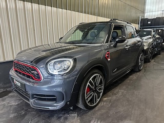 Mini Countryman 2.0 232 pk John Cooper Works ALL4 Chili / NL-Auto/ Harman&Kardon/ Head-Up/ Pano-Dak/ Keyless/ Led-Koplamp/ Sport-Stoelen/ Stoel.Verw/ Camera/ 19''LMV