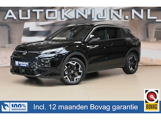 Volkswagen T-Roc 1.5 eTSI R-Line LED | Keyless | Navi | AWB 100% (Dealer) onderhouden label