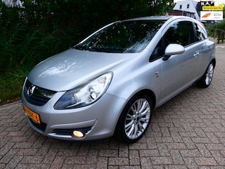 Opel Corsa 1.2-16V 86pk 3-deurs 4-Cilinder Airco Historie LMV Zuinig