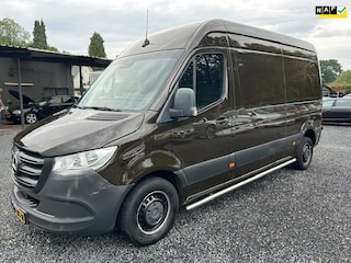 Mercedes-Benz Sprinter 211 1.9 CDI L2H2 FWD