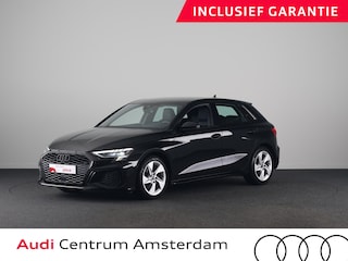 Audi A3 Sportback 30 TFSI S edition 110PK | S-line in & exterieur | Trekhaak | Stoelverwarming |