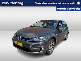 Volkswagen Golf E-DITION / SOH 95%/ AUTOMAAT/ CRUISE/ PARK.SENSOREN/ DIGITAL DASH/ NAVI/ CLIMA/ 16'' LMV