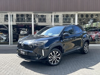 Toyota Yaris Cross 1.5 Hybrid Dynamic Plus | Dodehoekherkenning, Parkeersensoren, Stoel + Stuurverwarming, , Keyless, 17 inch, Smart connect