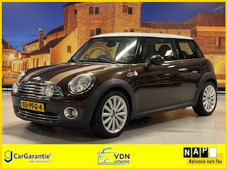 Mini Cooper 1.6 Mayfair Leer Cruise Control & Climate Control