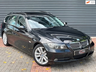 BMW 3-serie Touring 325i Automaat | Pano | Leder | Navi | Trekhaak