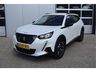 Peugeot 2008 1.2 Allure Pack 100PK | NL-Auto | Camera | Keyless Entry & Start