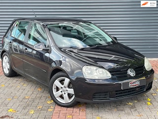 Volkswagen Golf 2.0 FSI Sportline Cruise | Climate Control | Trekhaak | Navi