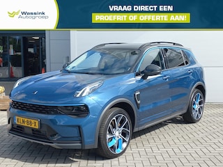 Lynk & Co 01 1.5 261pk Plug-in-Hybride Automaat | Climate Control | Navigatie | Panorama/open dak | Stoelverwarming