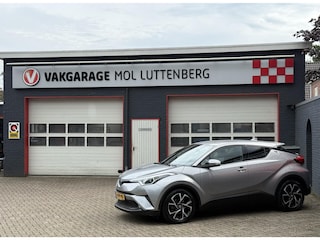 Toyota C-HR 1.8 Hybrid 122pk CVT Executive, TREKHAAK