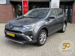 Toyota RAV4 2.5 Hybrid Executive Business AWD 1650 TREKGEWICHT 360CAMERA LEER BLINDSPOT SENSOREN NAVI MEMORY ETC.