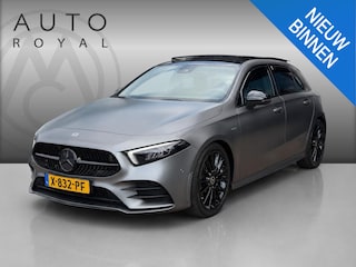 Mercedes-Benz A-klasse 200 Launch Edition Premium Plus AMG | PANORAMADAK | SFEER VERLICHTING | CAMERA | MAT GRIJS | STOELVERWARMING | NAVIGATIE | MATRIX LED |  APPLE CARPLAY / ANDROID AUTO | CRUISECONTROL |