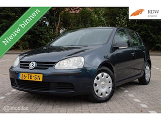 Volkswagen Golf 1.6 FSI Turijn
