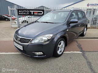 Kia Ceed cee'd Sporty Wagon 1.6 CVVT X-ecutive