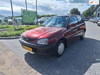 Daihatsu Charade 1.3-16V STi / Zeer netjes / 93.651 km NAP