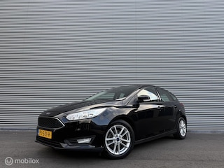 Ford Focus 1.0 Lease Edition | Clima | Cruise | Carplay | Parkeersensor | Navi