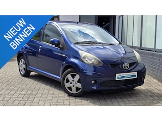 Toyota Aygo 1.0-12V Sport Airco, Lichtmetaal, Nieuwe Koppeling, All Weather, Nette auto