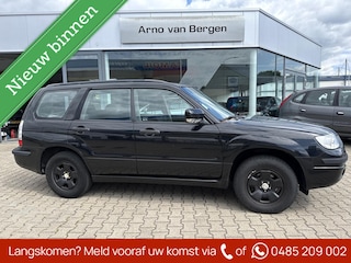 Subaru Forester 2.0 Comfort, climatronic, cruisecontrol, pdc, trekhaak, isofix.