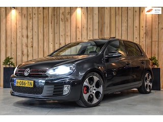 Volkswagen Golf 2.0 GTI *Schuifdak*Dynaudio*DCC*Stage 2*Camera*Xenon*Trekhaak*