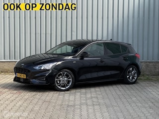 Ford Focus 1.0 EcoBoost ST-Line | CarPlay | Navi | PDC