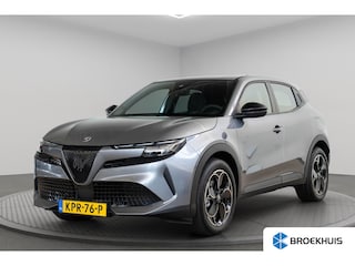 Alfa Romeo Junior Elettrica 54 kWh | SOH 95% | Apple Carplay & Android Auto | Parkeesensoren | Keyless | Climate Controle | Adaptive Cruise Controle |