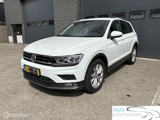 Volkswagen Tiguan 2.0 TSI 4Motion Highline / DAKSCHADE
