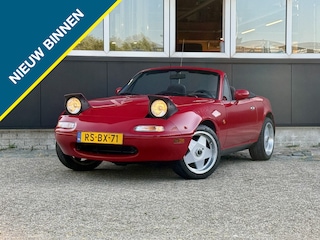 Mazda MX-5 1.6i-16V NA/Roestvrij/Stuurbekrachtiging/16''/Softtop/Elek ramen/