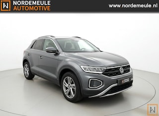 Volkswagen T-Roc 1.0 TSI LIFE. CARPLAY, ACC, NAVI