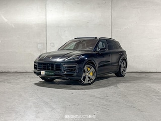 Porsche Cayenne Turbo 4.0 V8