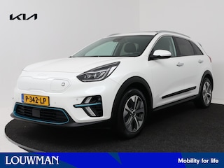 Kia Niro e-Niro DynamicPlusLine 64 kWh | 95.3% SOH | Trekhaak | Schuif/kanteldak | Stoel/Stuuverwarming |