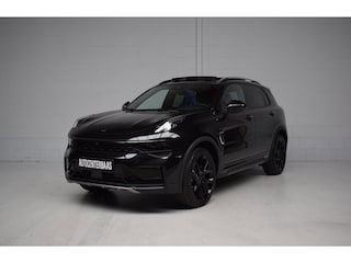 Lynk & Co 01 1.5 PHEV ZWARTE HEMEL / VIRTUAL / 360 CAMERA / INFINITY GELUID / PANORAMADAK / ADAPT.CRUISE / 20INCH / SFEERVERL.