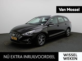 Hyundai i30 Wagon 1.0 T-GDi MHEV Comfort | WORDT VERWACHT | APPLE CARPLAY | ANDROID AUTO | ACHTERUITRIJCAMERA | CRUISE CONTROL | CLIMATE CONTROL | DAB RADIO | MULTIFUNCTIONEEL STUURWIEL |