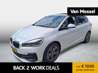 BMW 2-serie Tourer 225xe iPerformance High Executive | WORDT VERWACHT | PANORAMADAK | ELEKTRISCHE STOELEN | ACHTERUITRIJCAMERA | PARKEERSENSOREN | HEAD-UP DISPLAY | CRUISE CONTROL | ELEKTRISCHE ACHTERKLEP |