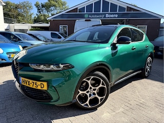 Alfa Romeo Tonale 1.5T Hybrid Edizione Business NL.Auto, Panoramadak, Trekhaak