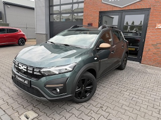 Dacia Sandero Stepway 1.0 TCe 90 Extreme | Automaat | Stoelverwarming | Camera | Keyless