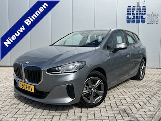 BMW 2-serie Tourer 218i Automaat Premium Navigatie Prof Live Cockpit Head-up 360 Camera Adapieve Led Keyless Dab NL Auto