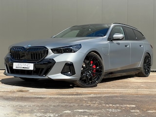 BMW 5-serie Touring 550e xDrive M-Sport Pro M-Seats B&W Pano