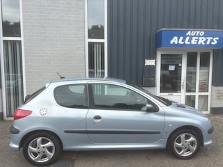 Peugeot 206 1.6-16V QUIKSILVER 132.880 KM NAP PAS