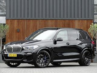 BMW X5 45e 394PK M-Sport Individual / Skylounge / Alcanatara / Laser / 360°