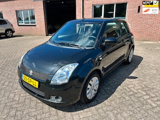 Suzuki Swift 1.5 Exclusive // APK 12-4-2027 // Airco